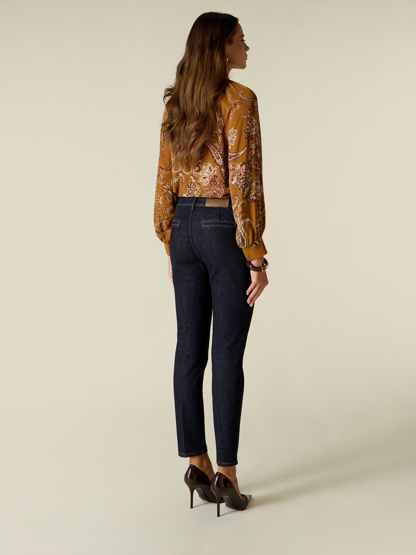 Skinny Jeans image number 1