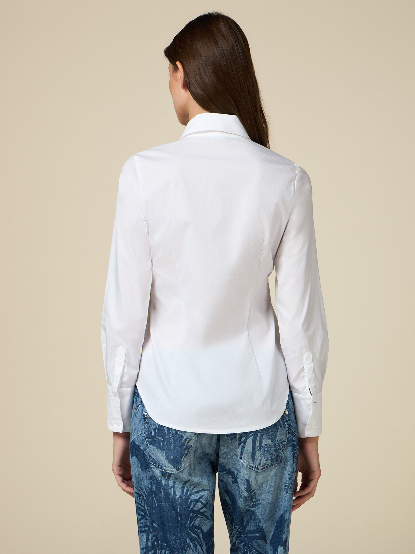 Camisa con bordado de perlas image number 1