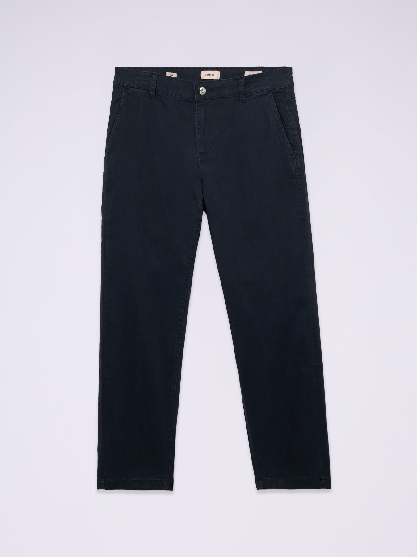 Chino pants in tencel blend image number 4