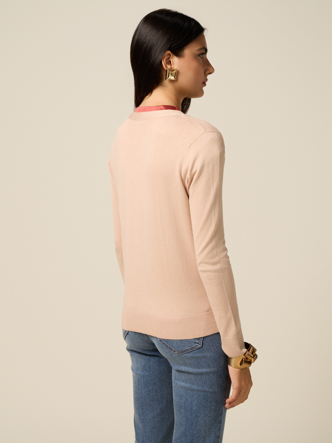 V-neck cardigan in viscose blend image number 1