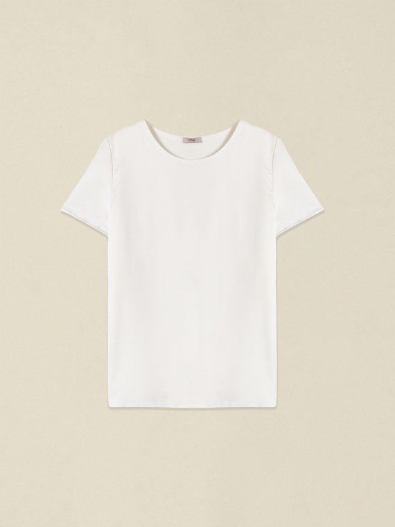 Two-material T-shirt