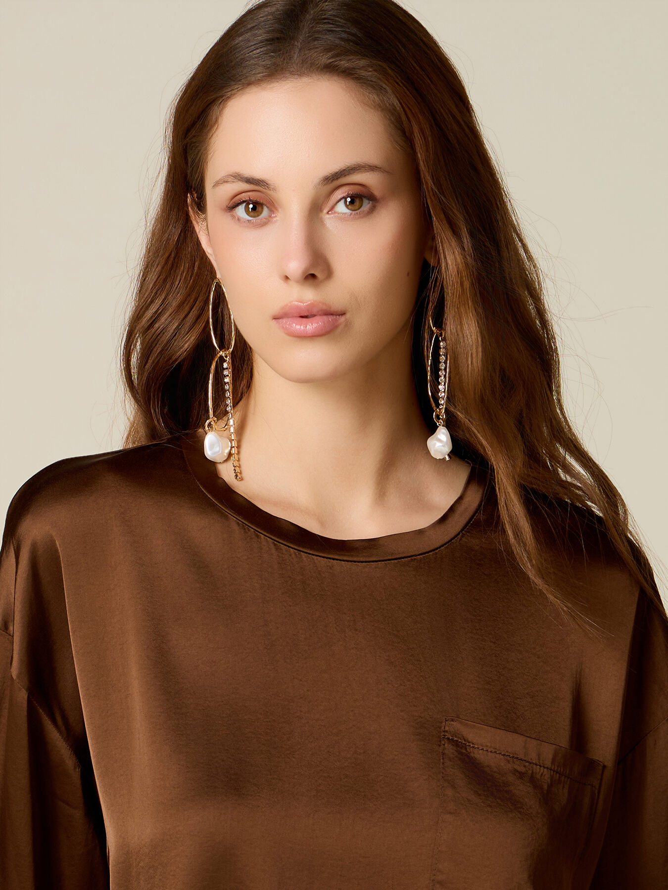 Boxy blouse in viscose satin image number 2