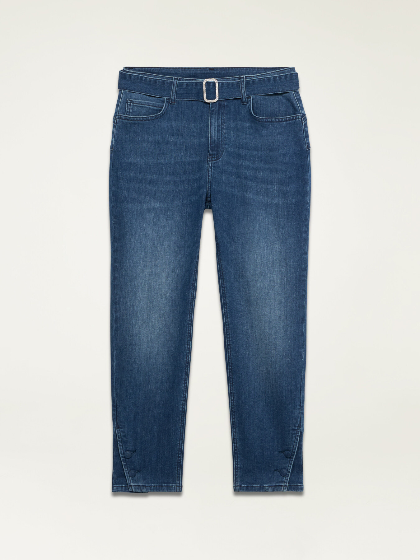 Jeans mit G&uuml;rtel und Schmuckschnalle image number 4