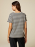 T-shirt a righe con taschino e castoni image number 1