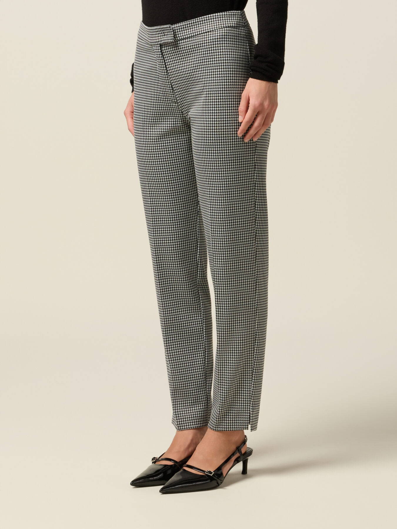 Jacquard-Zigarettenhose image number 3