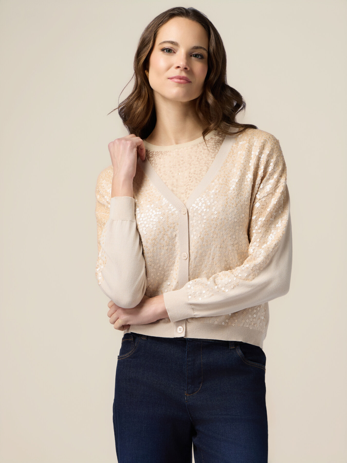 Strickjacke mit Pailletten-Stickerei image number 0