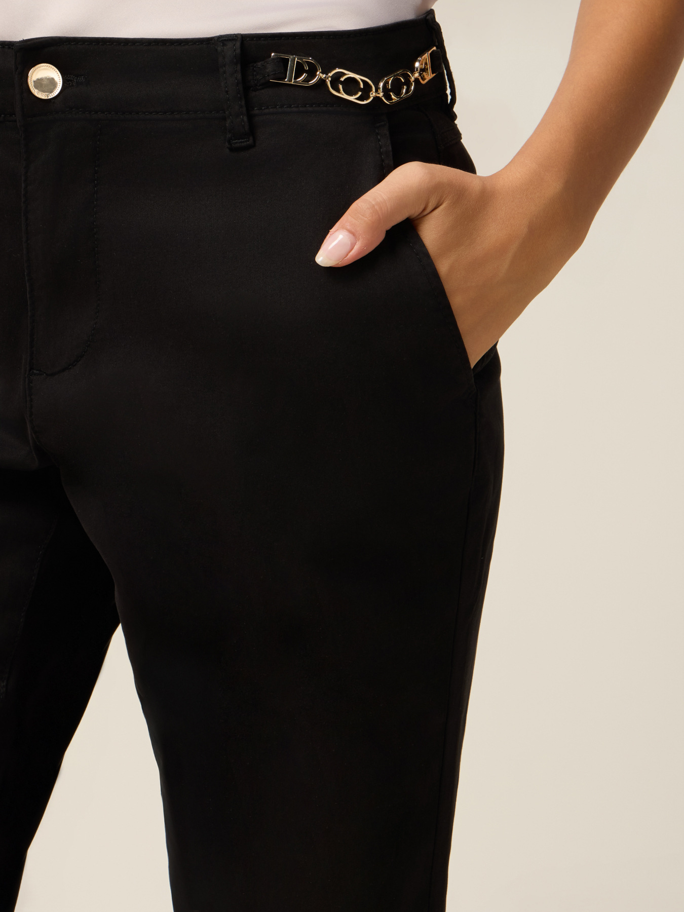 Pantaloni chinos din bumbac-lyocell image number 2