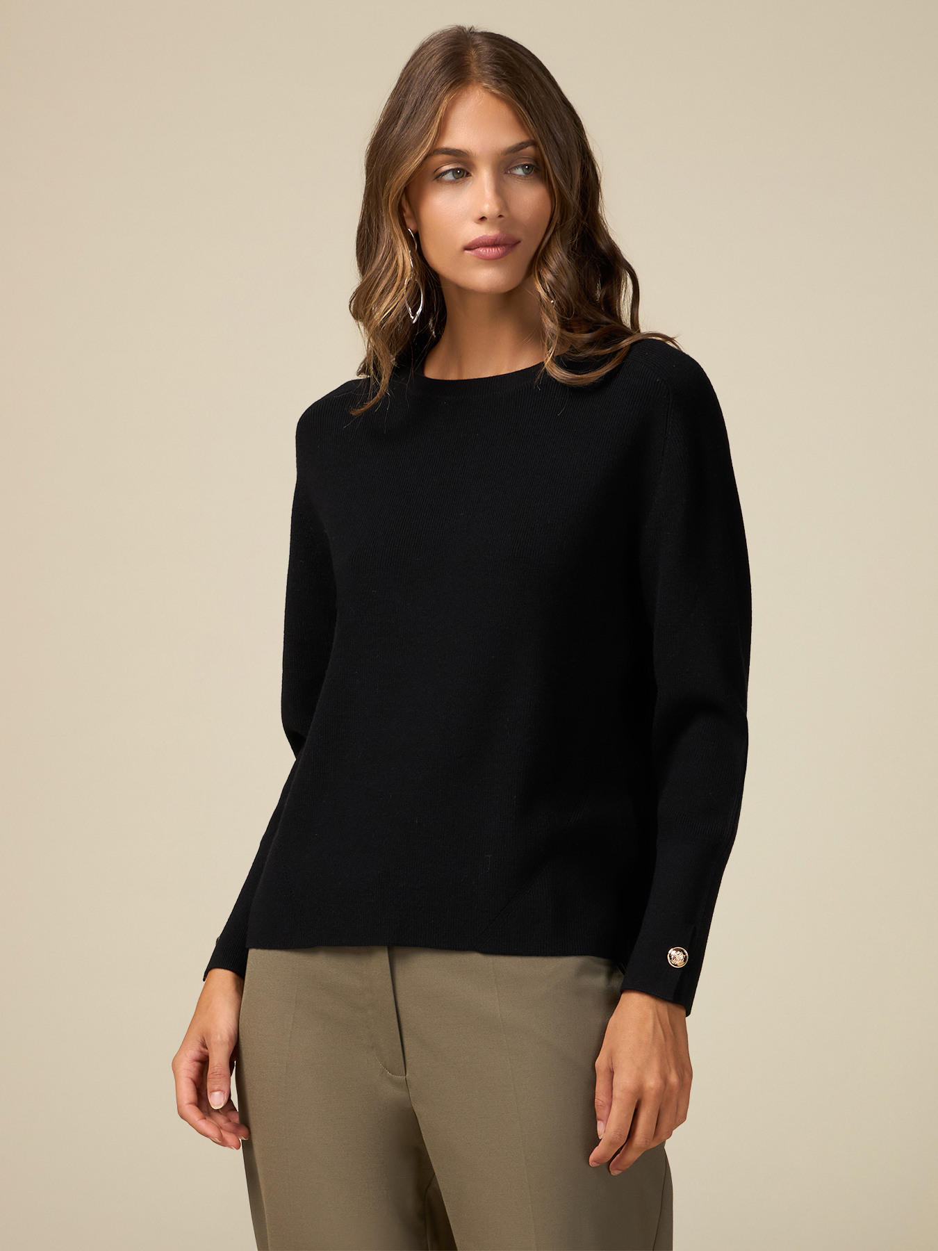 Pull ras-du-cou avec boutons image number 0