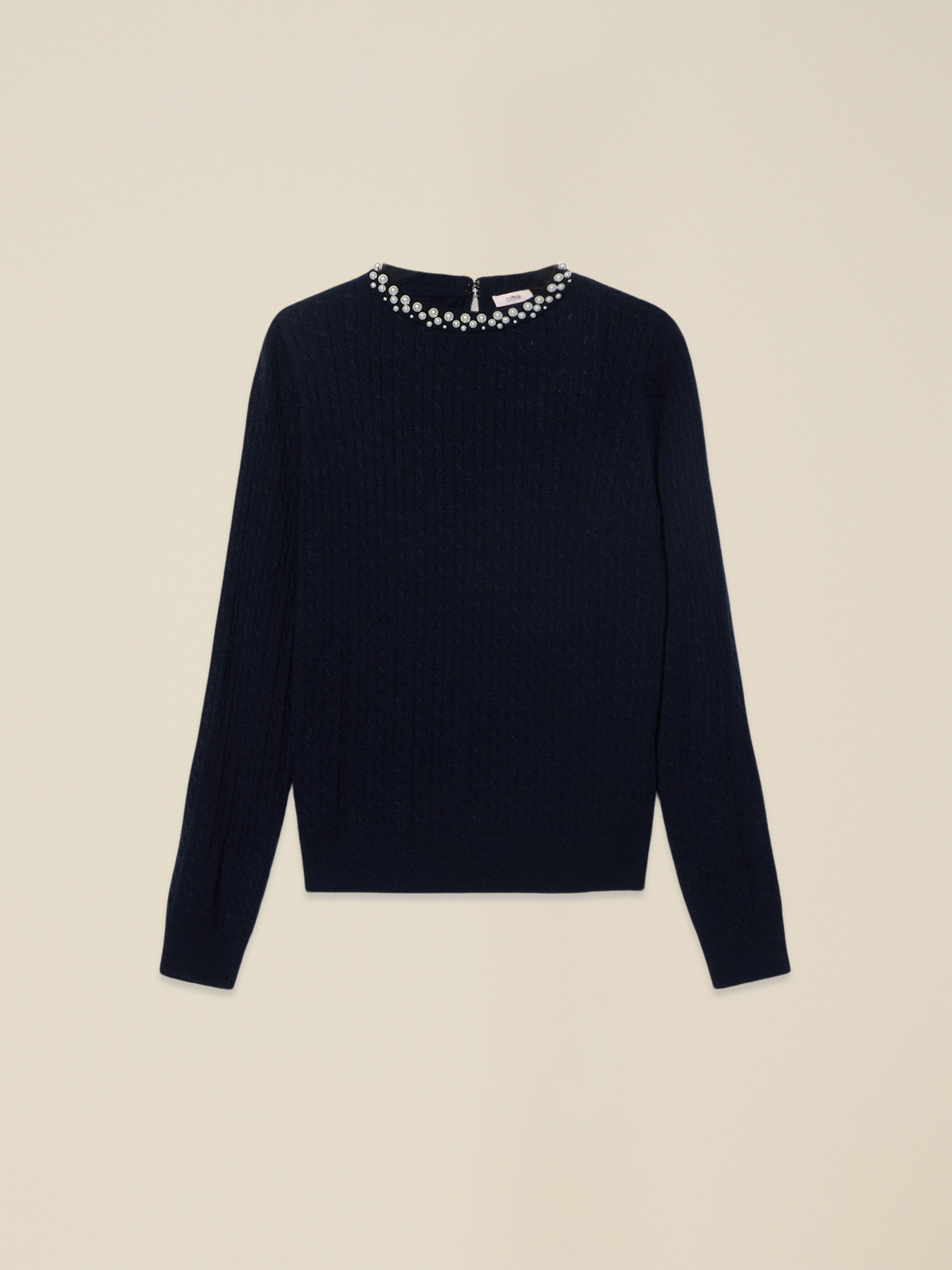Crewneck sweater in cashmere blend with appliqu&eacute;s image number 3