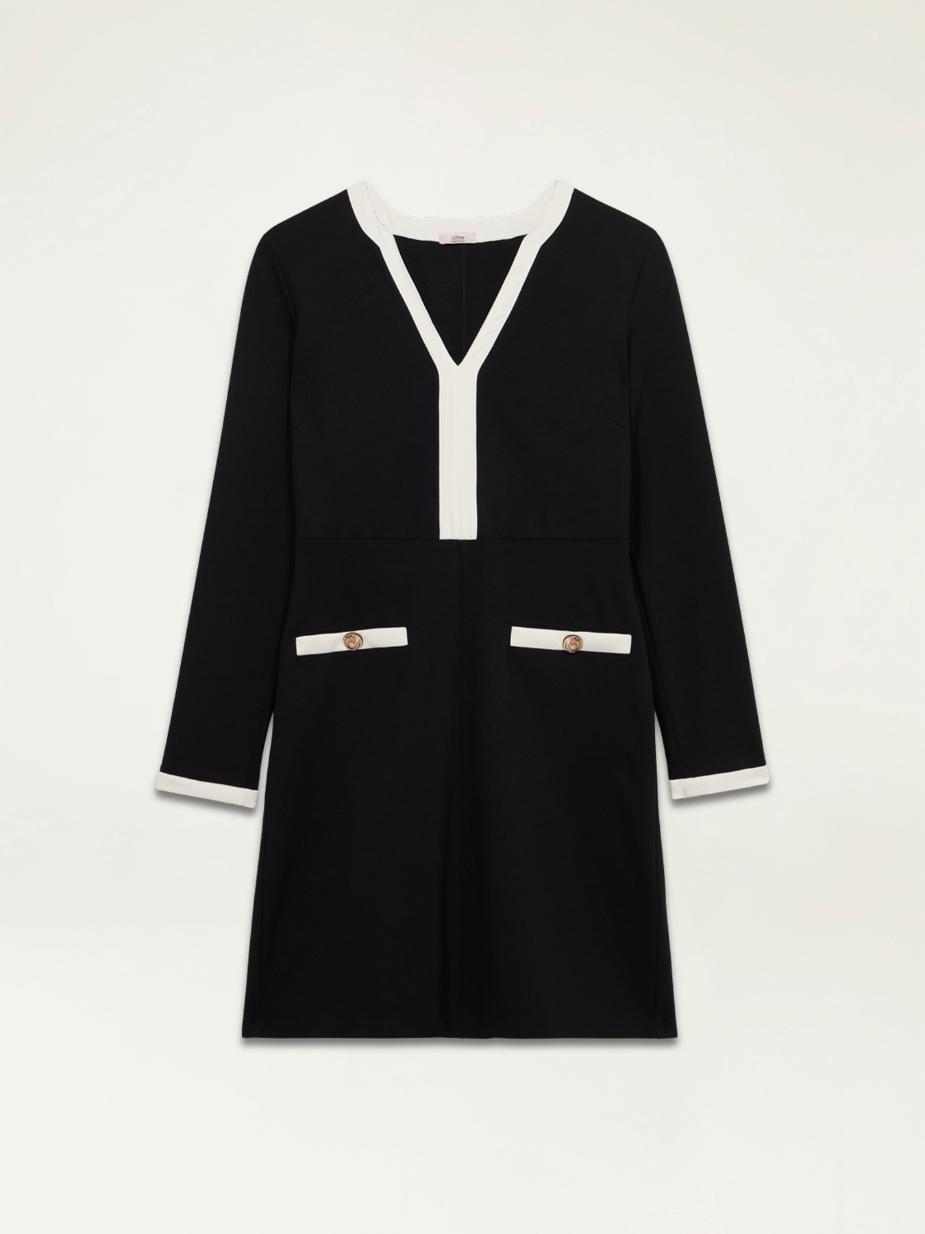 Robe en point de Milan avec profils contrast&eacute;s image number 4