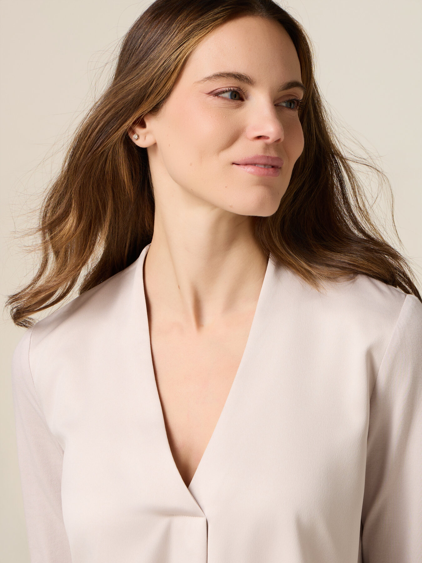 Tricou cu două materiale și m&acirc;neci lungi image number 2