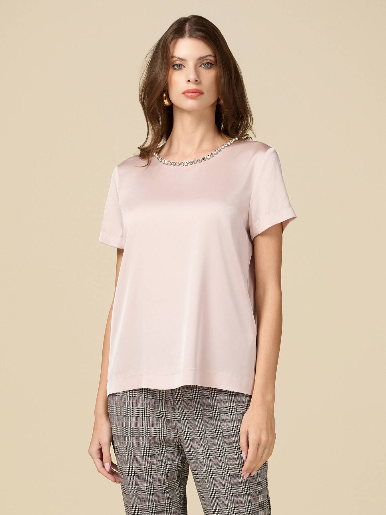 Blouse en satin avec pierres serties image number 0