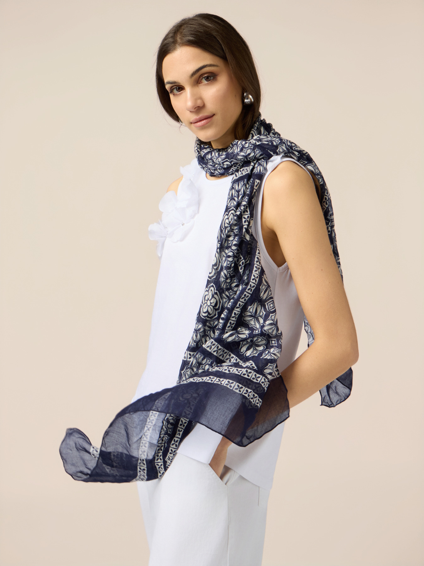 Foulard de mezcla de cachemir estampado image number 0