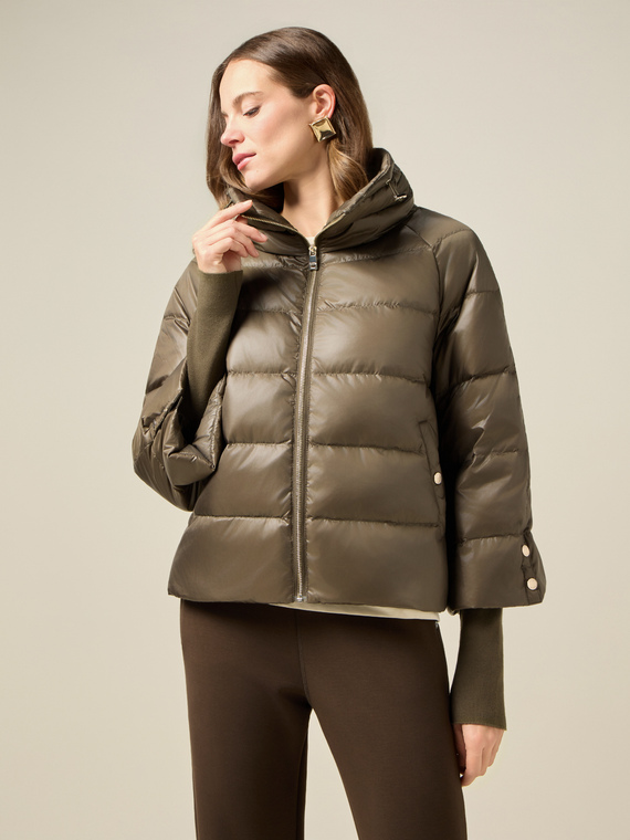 Kurze Daunenjacke aus echter Daune