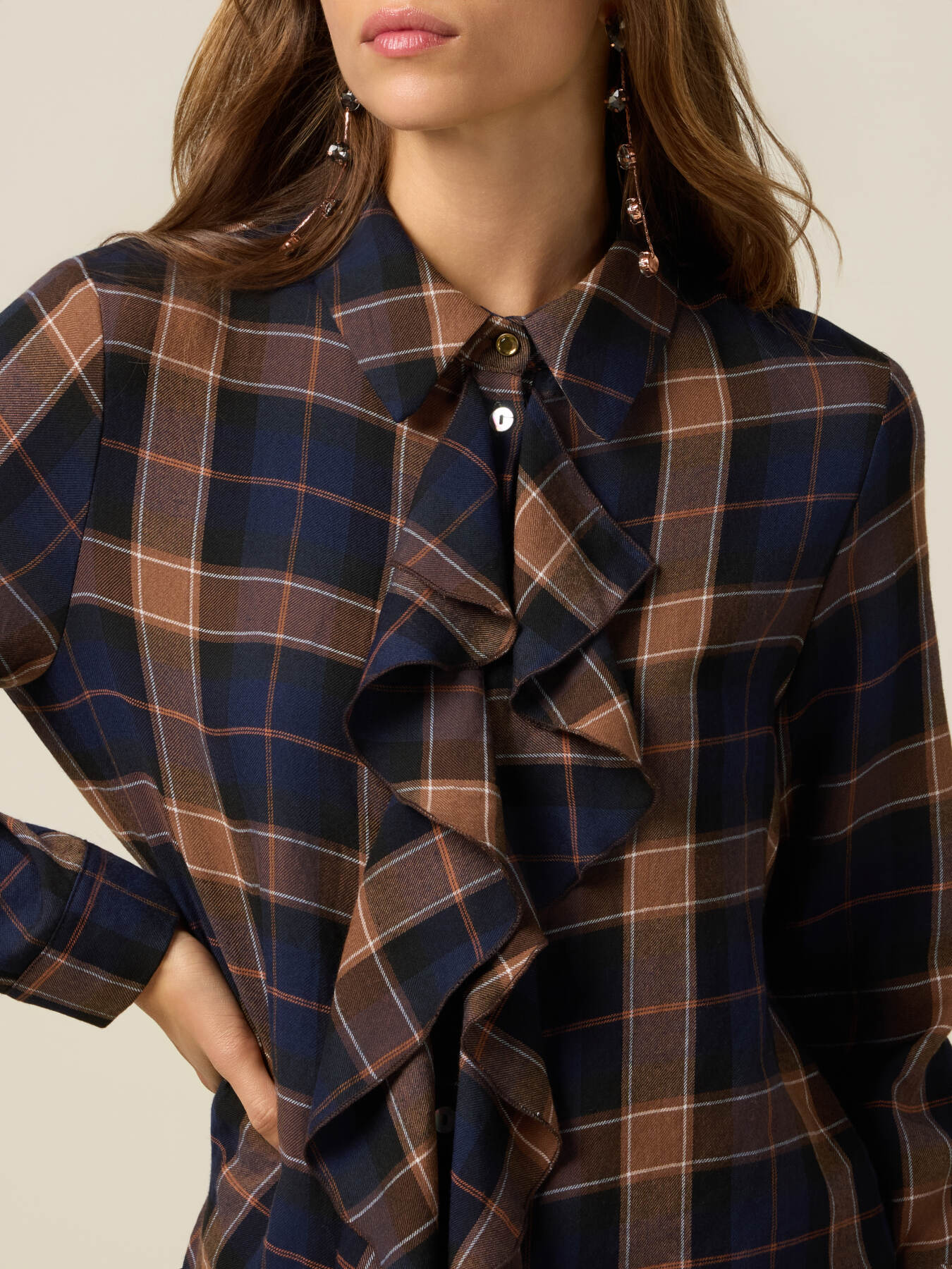 Flannel shirt with ruffles image number 2