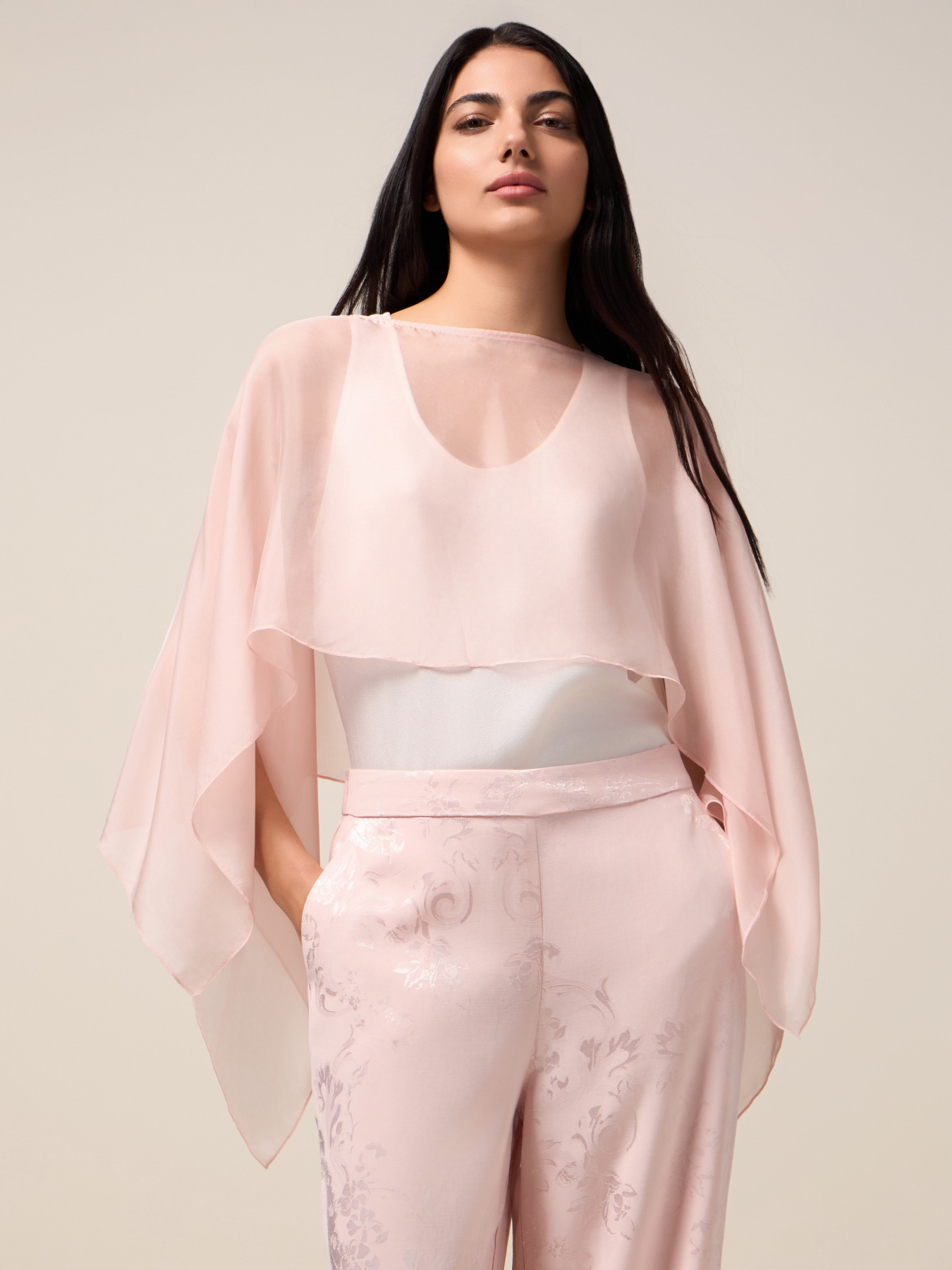 Chal de gasa de seda mixta image number 0