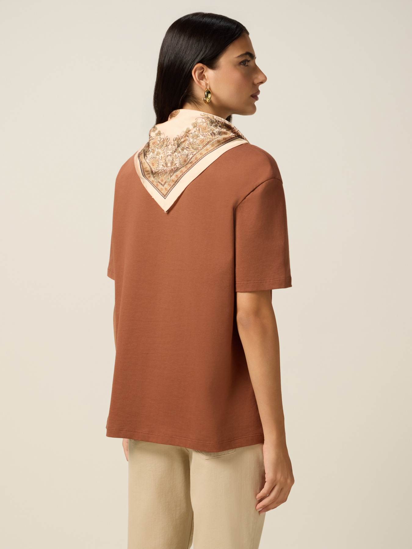 T-shirt with scarf image number 1