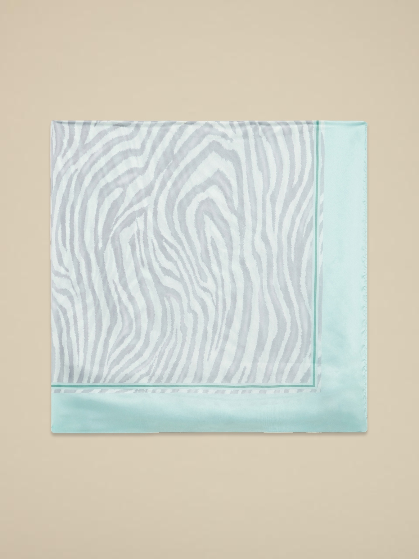 Foulard fantasia image number 1