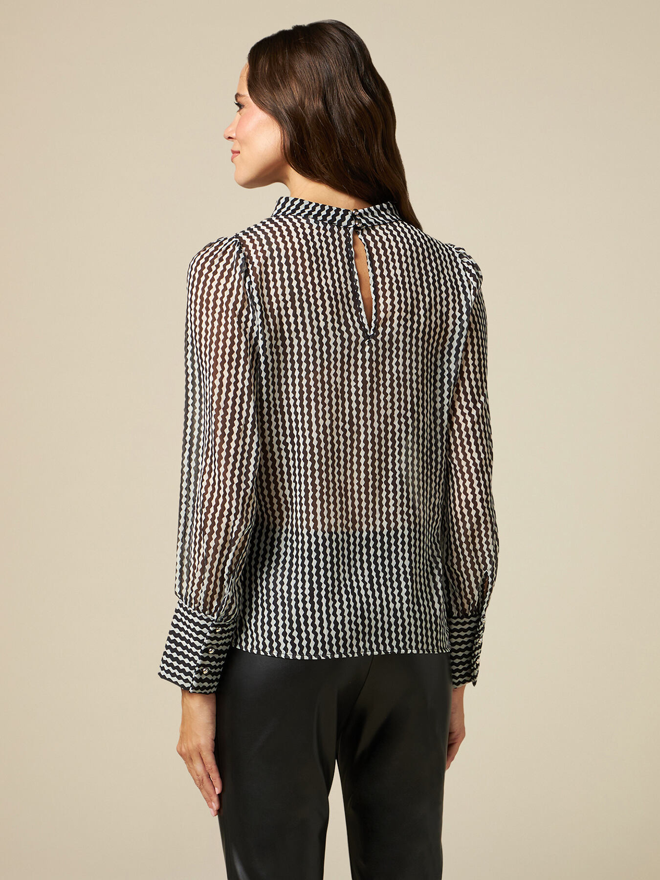 Gemusterte Bluse aus Georgette image number 1