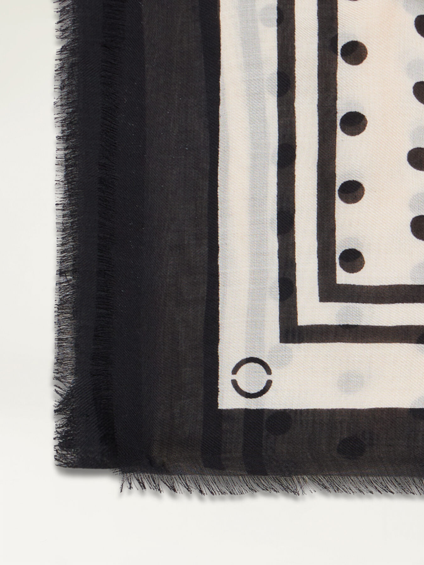 Bufanda de lunares image number 2