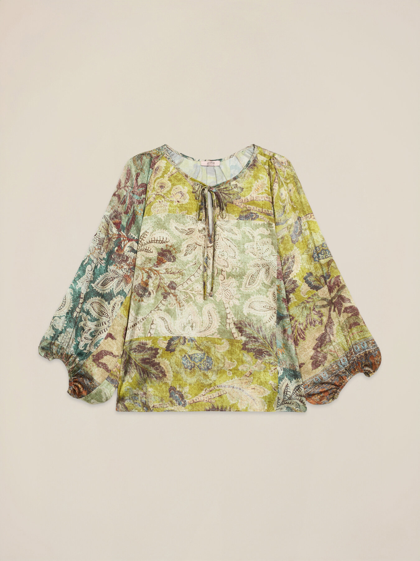 Blusa in raso fantasia image number 3