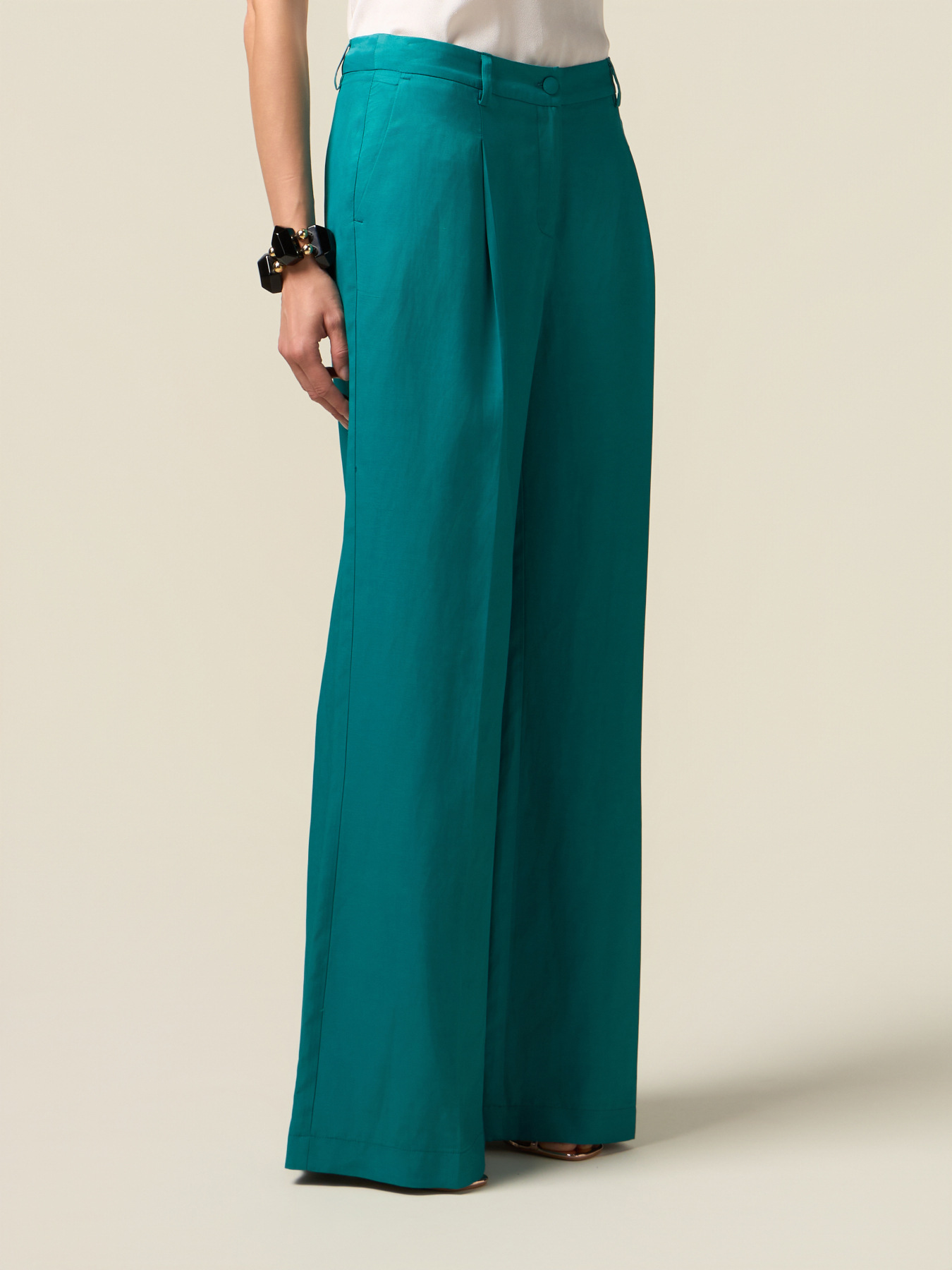 Wide-leg linen blend trousers image number 3