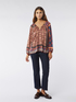 Scarf print blouse with chain image number 0