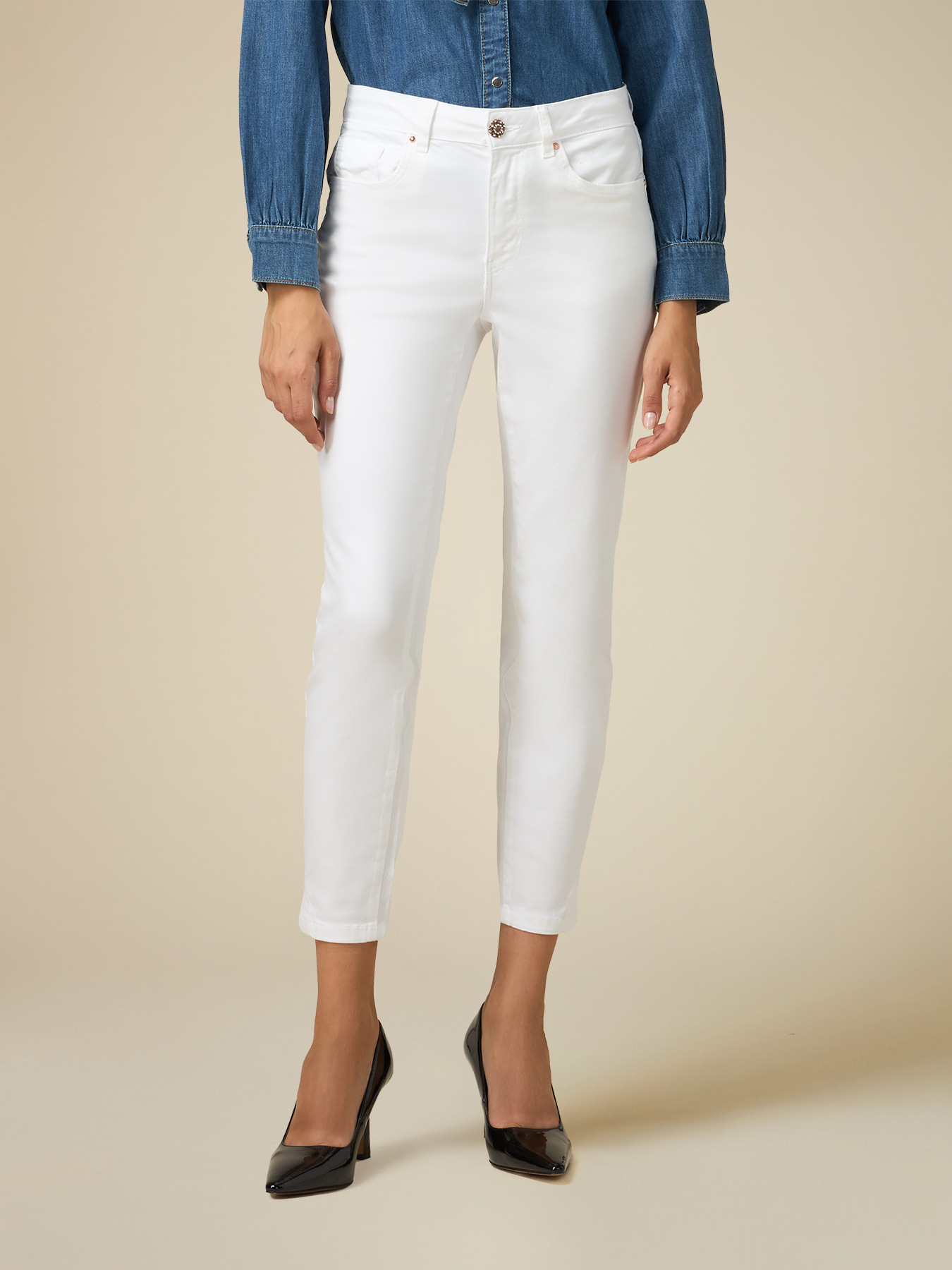 Regular trousers in mixed lyocell fabric image number 2