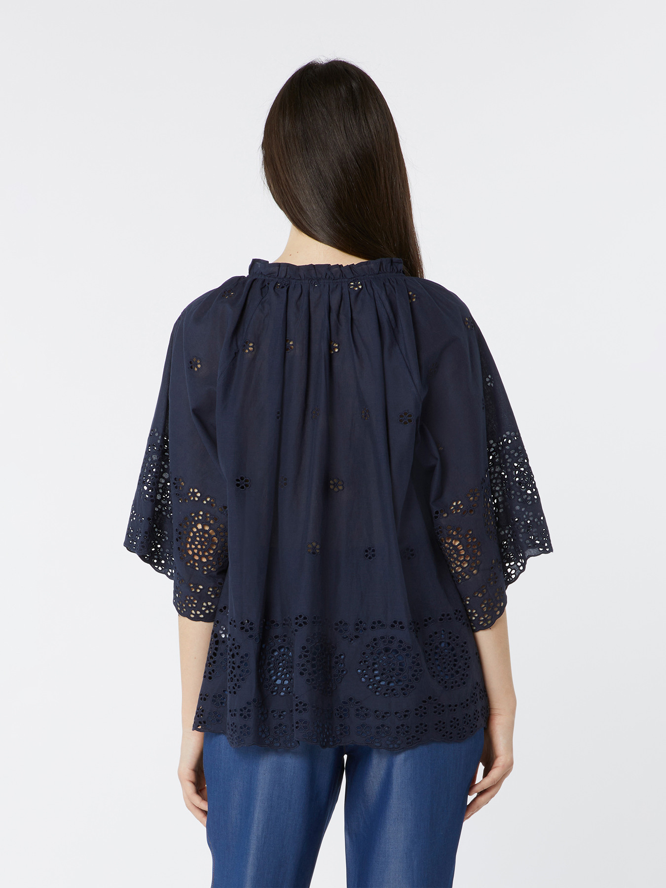 Blusa in sangallo image number 1