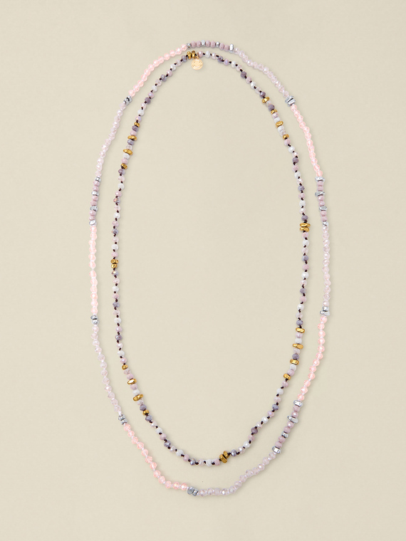 Collier double avec perles et pierres