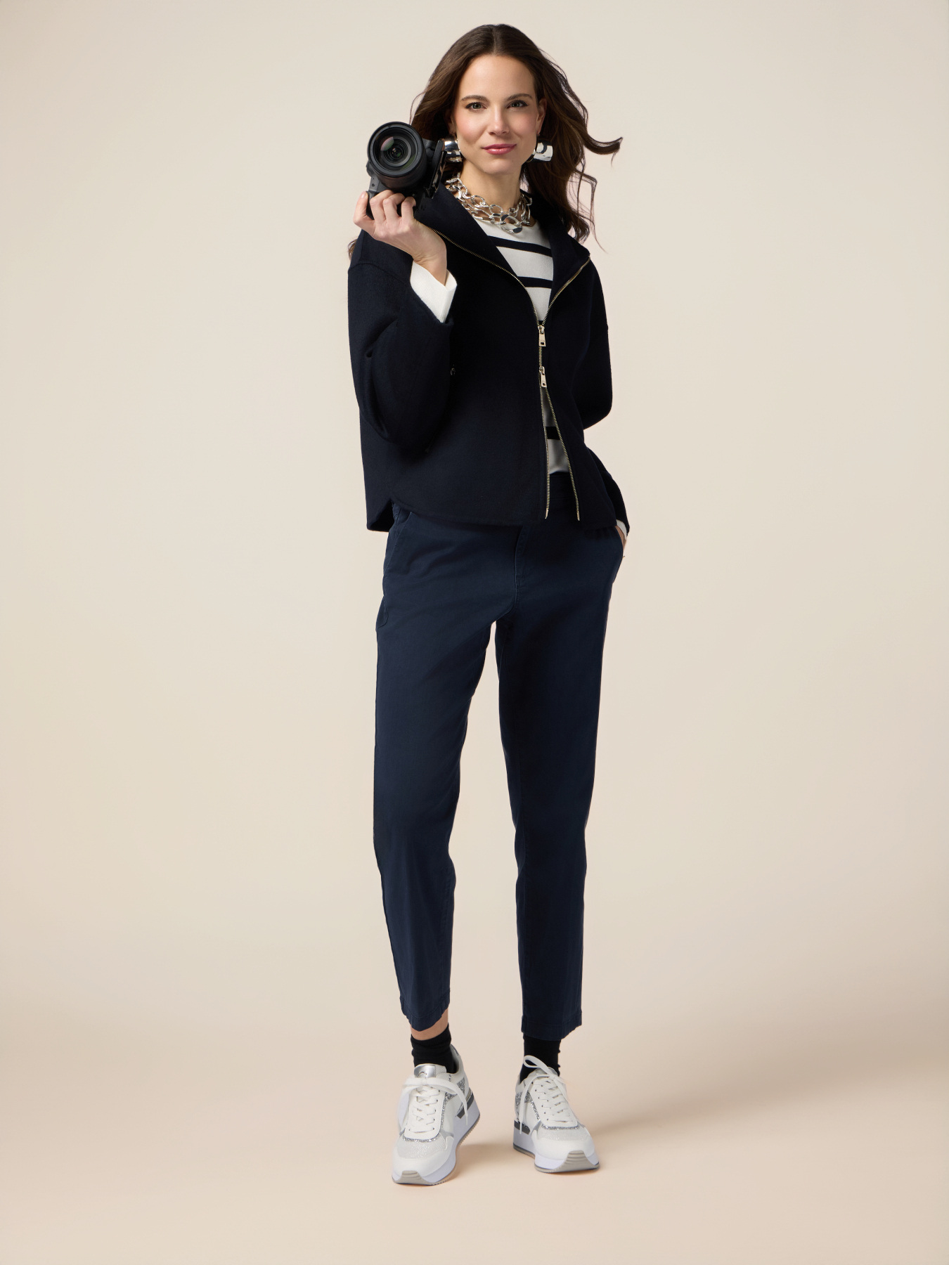 Pantaloni chino misto tencel image number 0