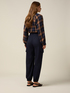 Pantalones joggers cargo image number 1