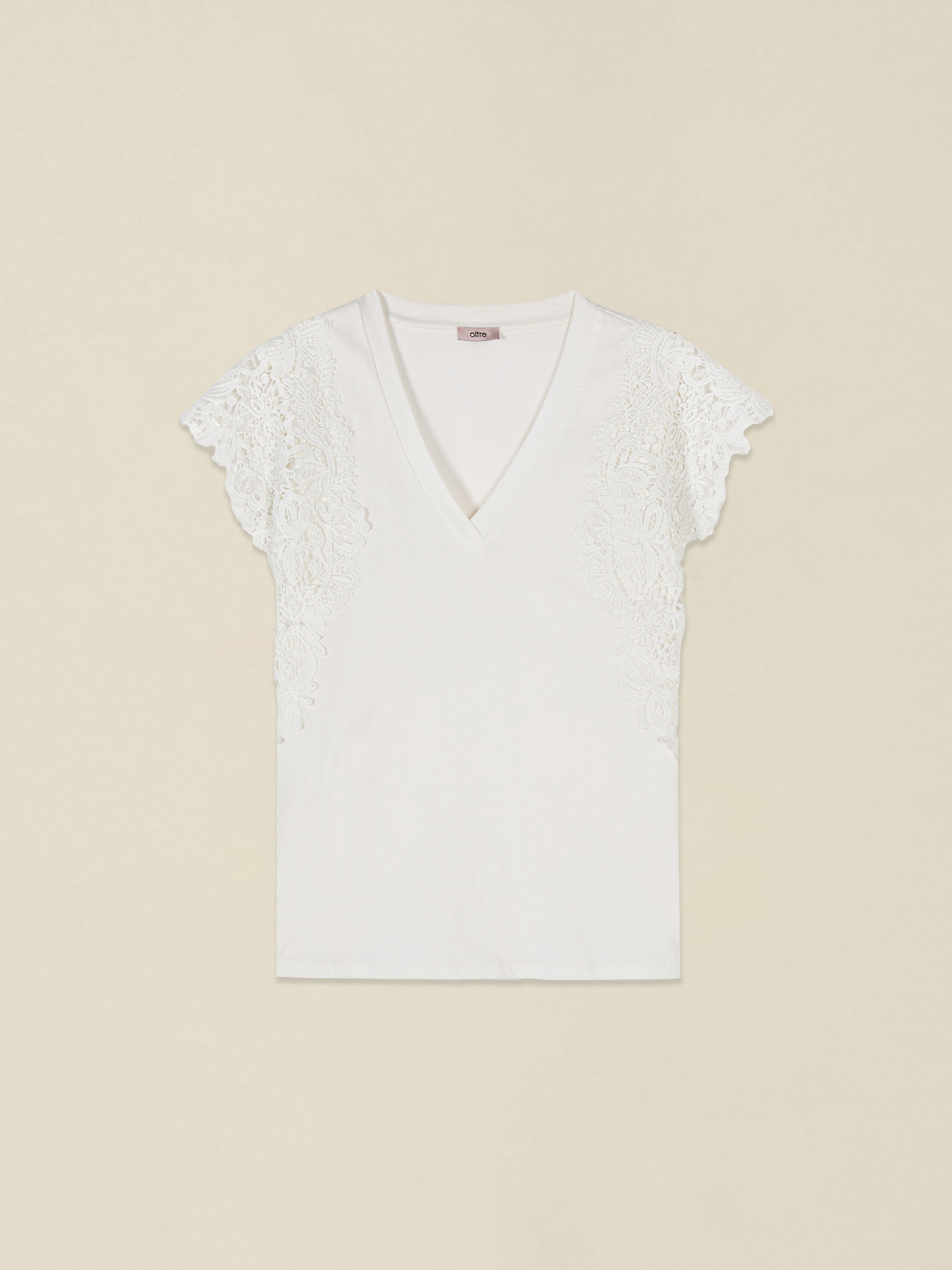 T-Shirt mit V-Ausschnitt und Spitze image number 3