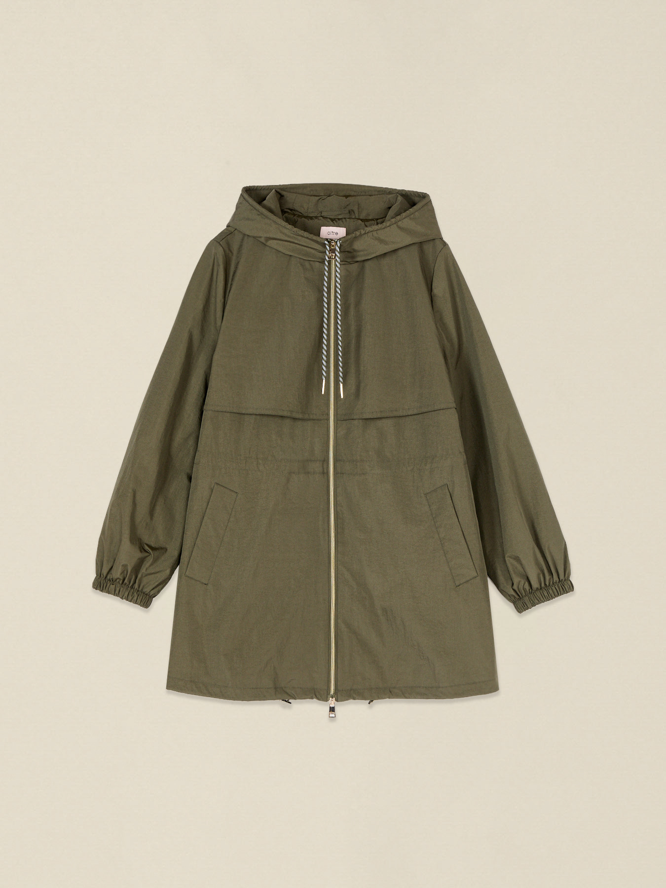 Parka con cremallera y capucha image number 3