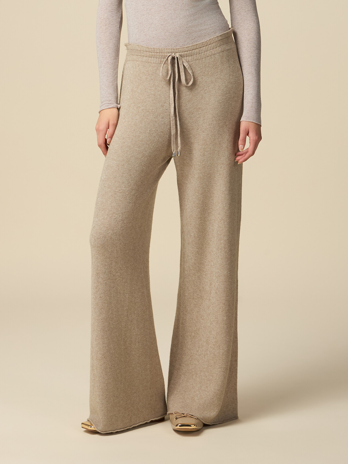 Knit trousers image number 3