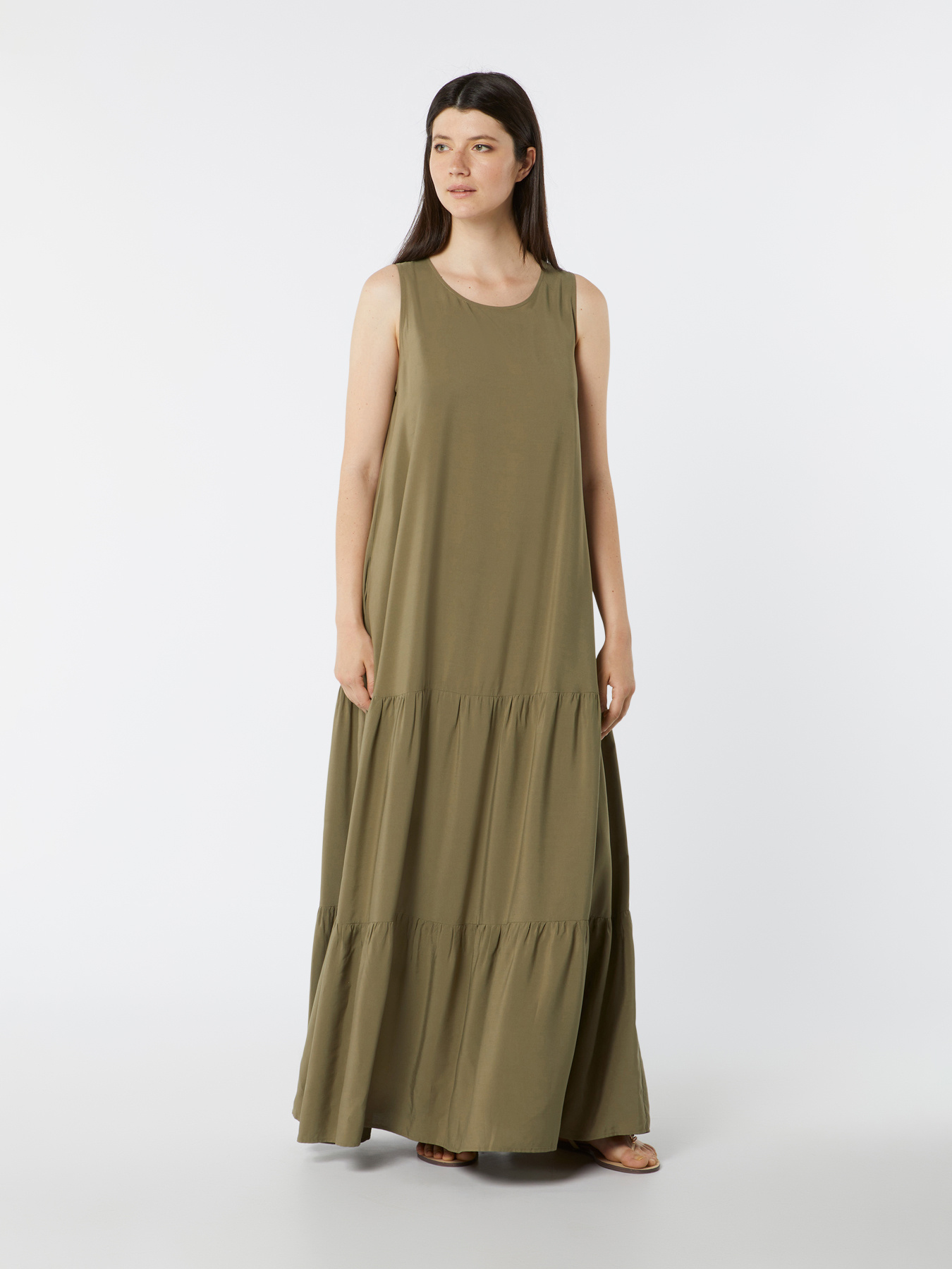 Langes &auml;rmelloses Kleid image number 0