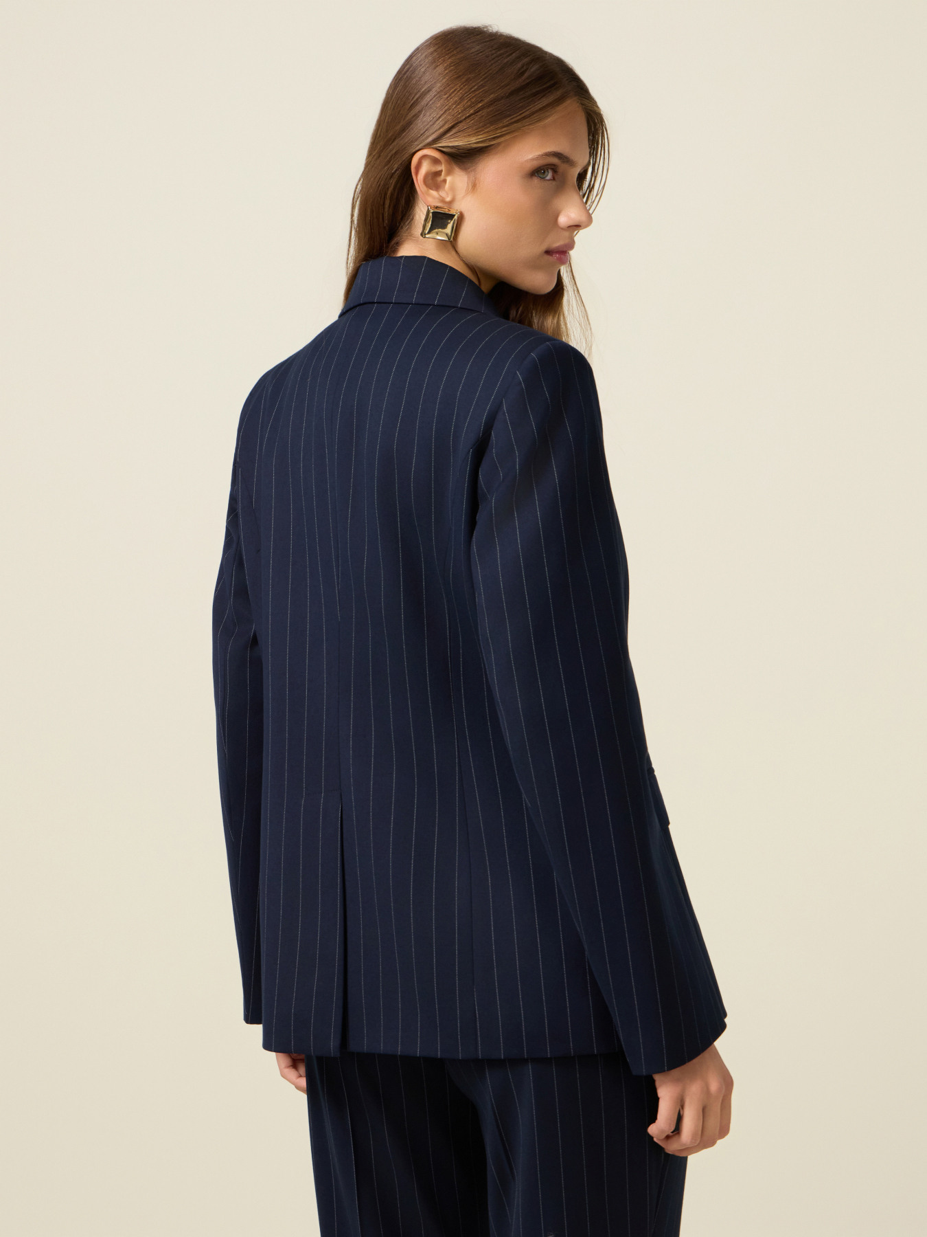 Blazer doppiopetto gessato image number 2