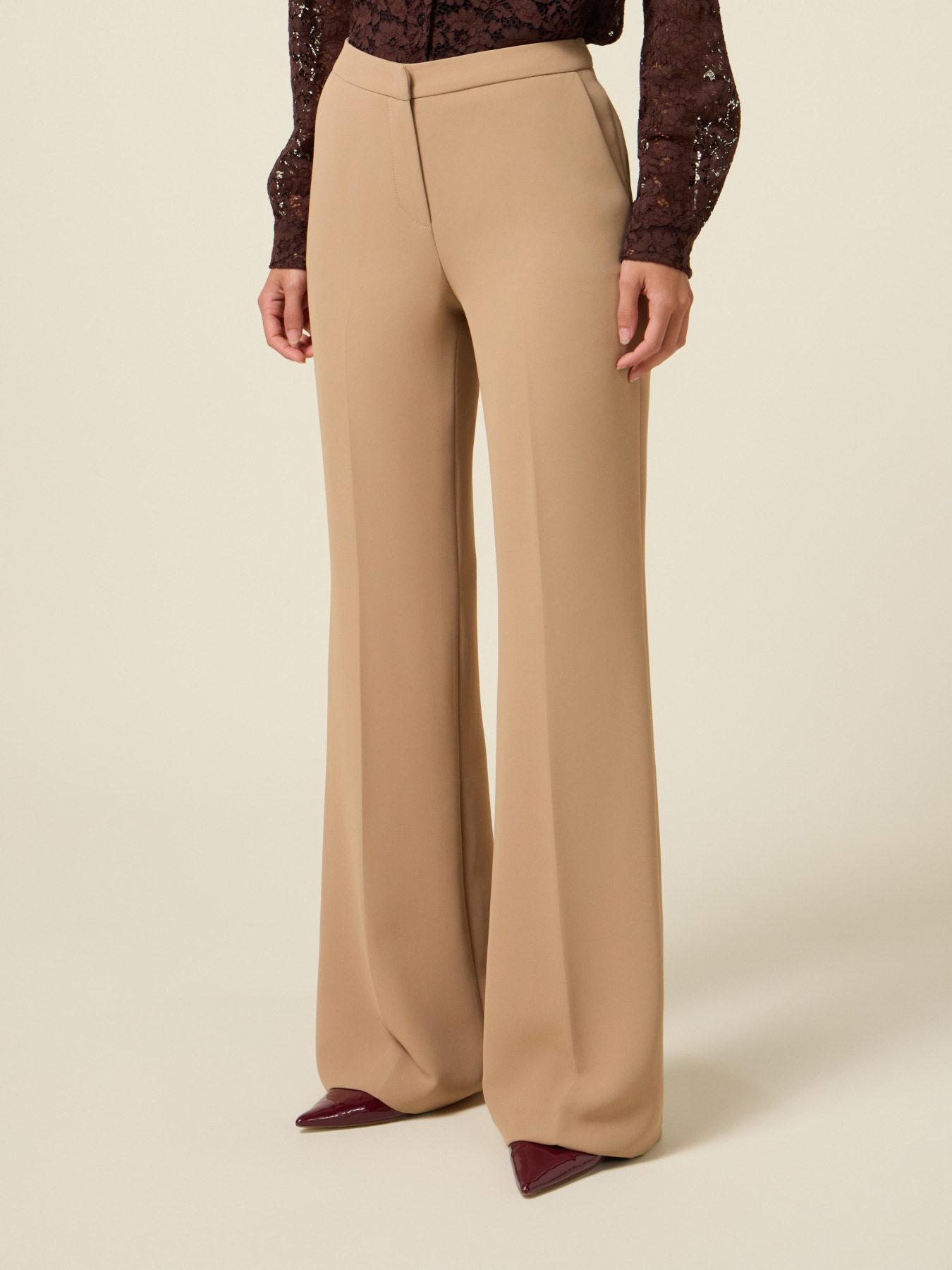 Wide-leg palazzo pants in crepe fabric image number 4