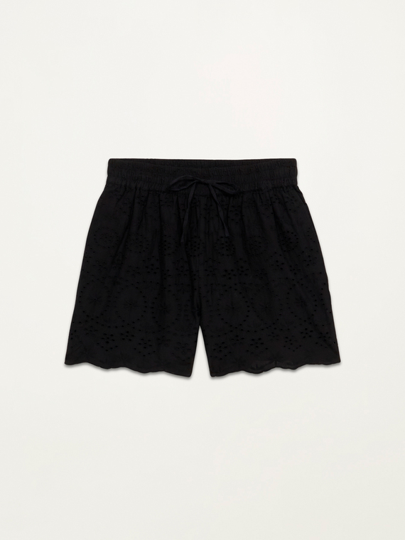 Broderie anglaise shorts