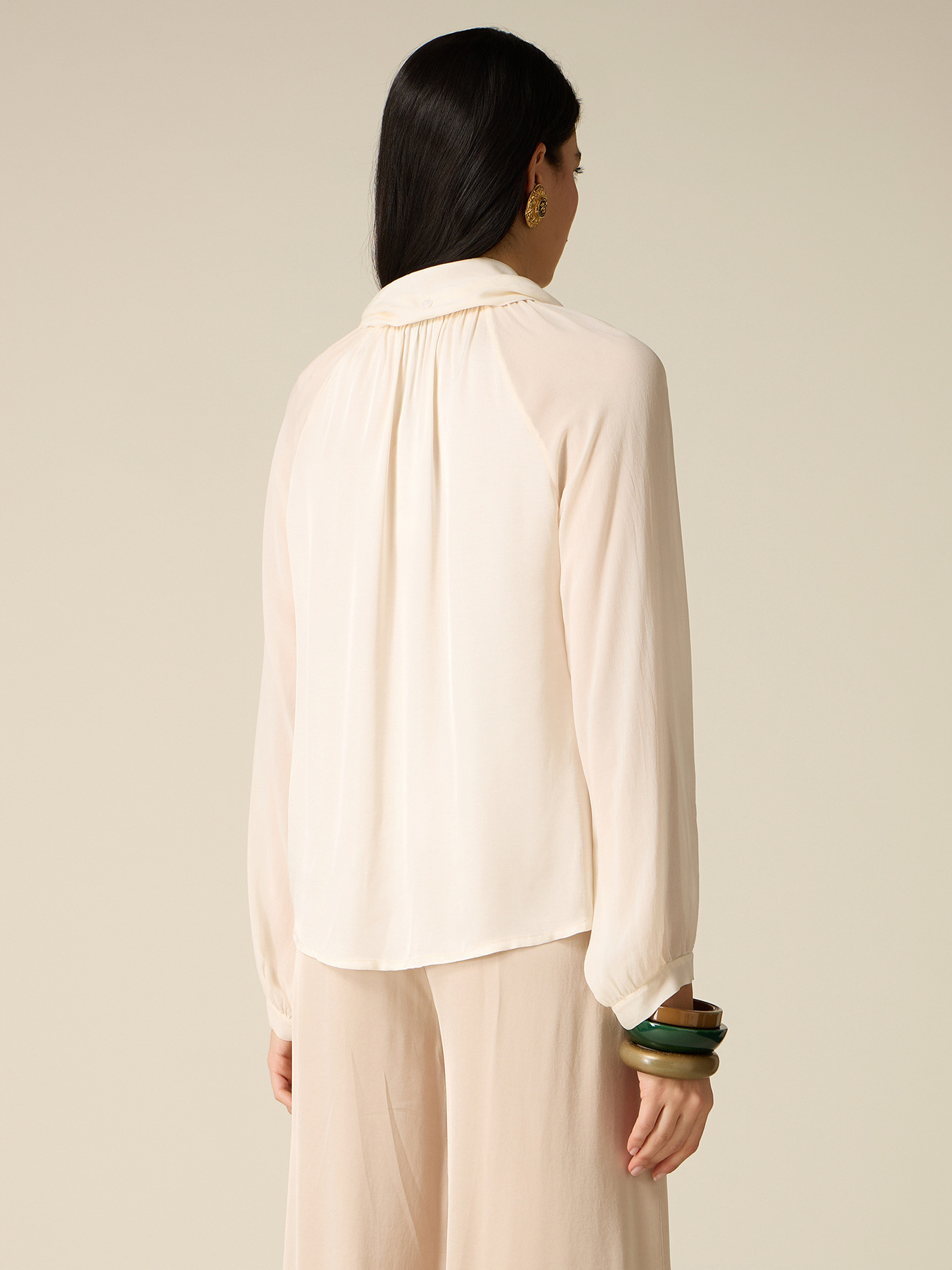 Viskose-Bluse mit Schleife image number 1