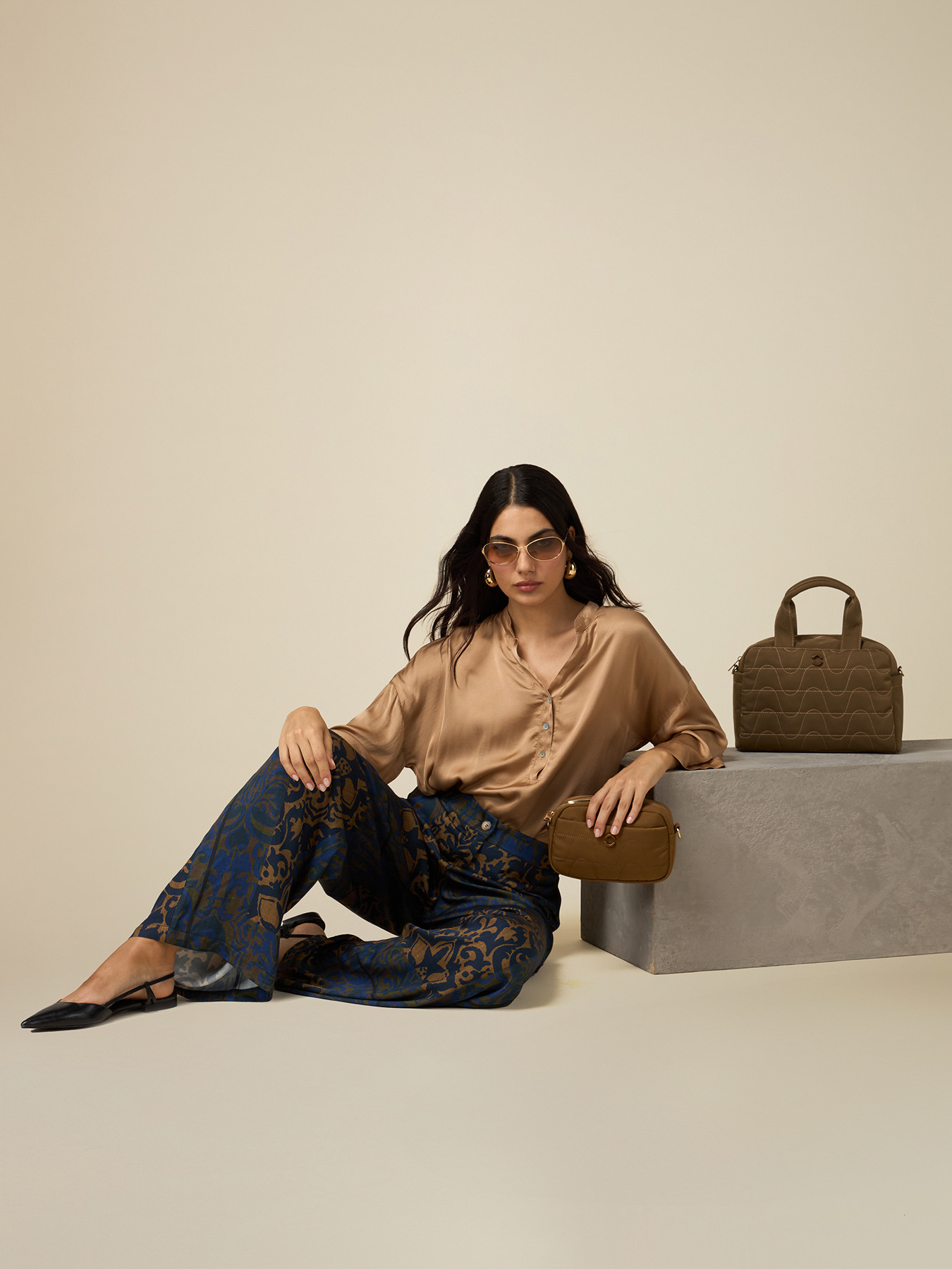 Pantalon large en viscose fantaisie image number 0