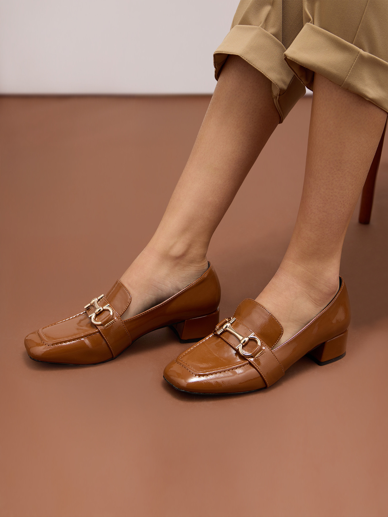 Mocassins vernis image number 0