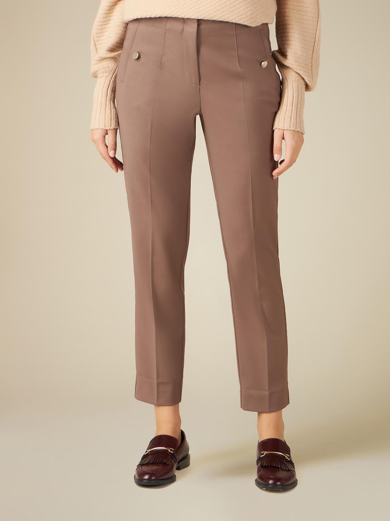 Pantalones pitillo de franela image number 3