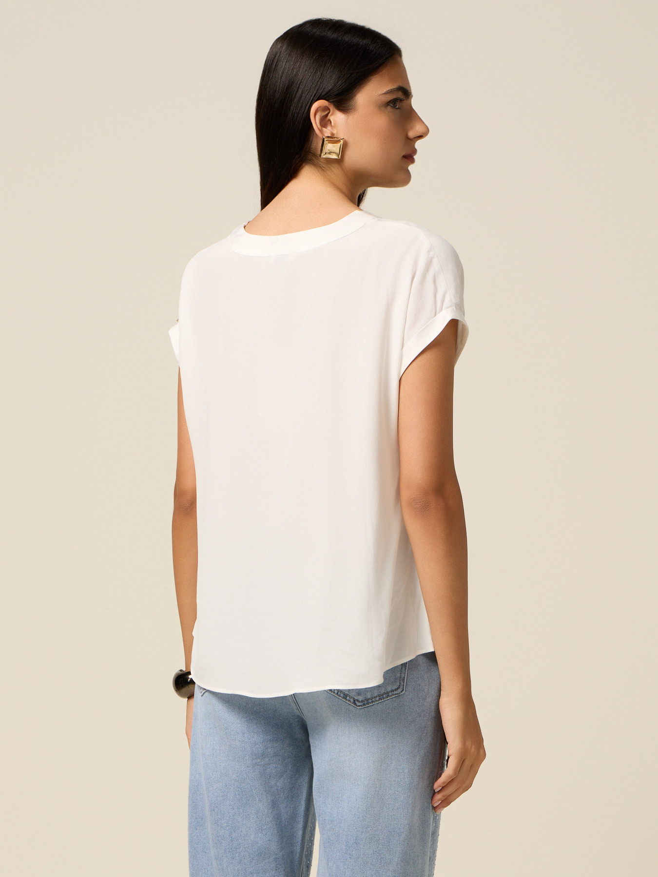 Chemisier col en V en viscose image number 1