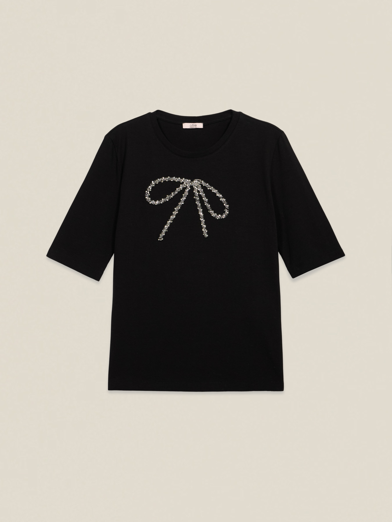 T-shirt with rhinestone bow image number 3