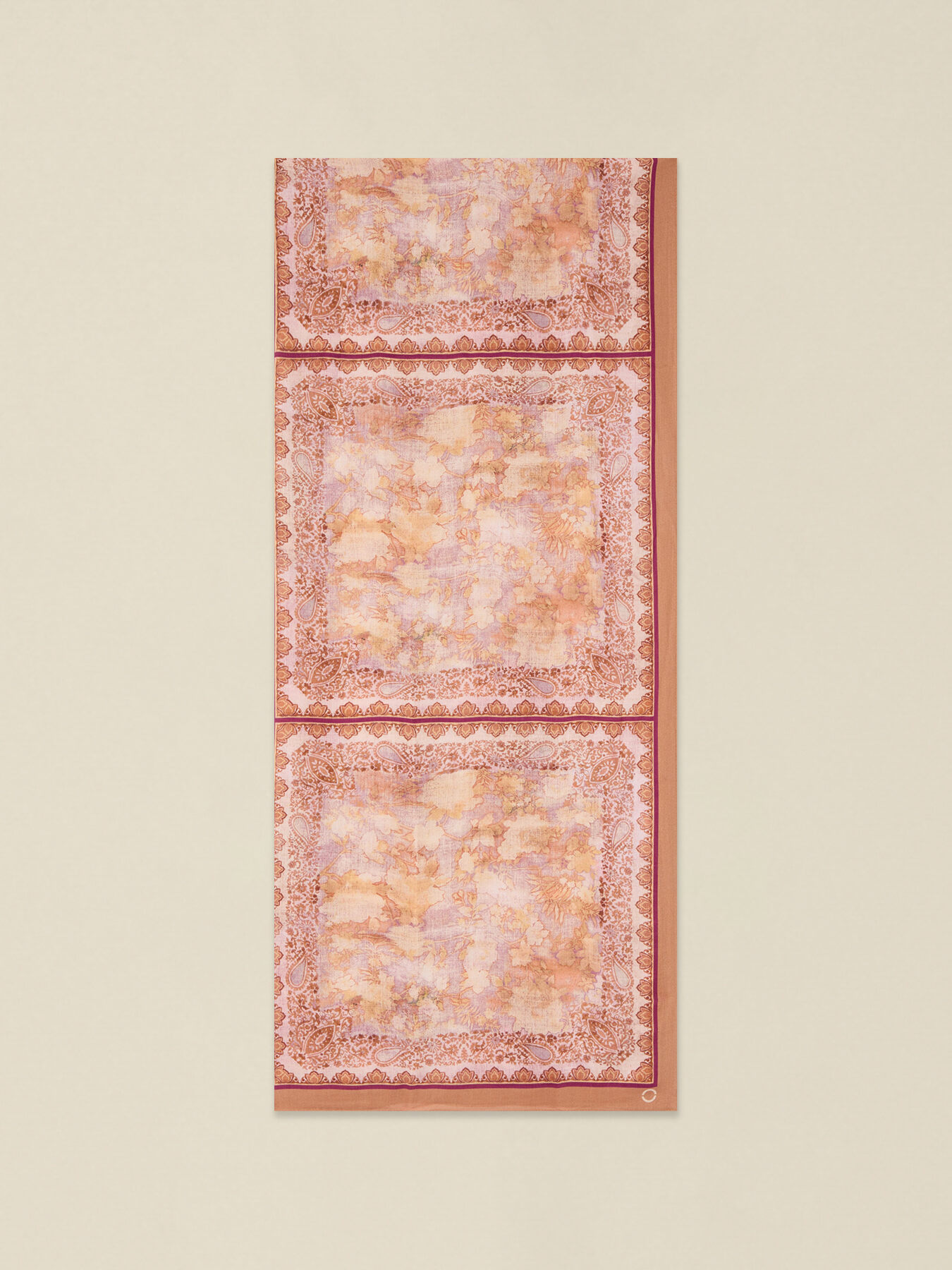 Fantasy scarf image number 1