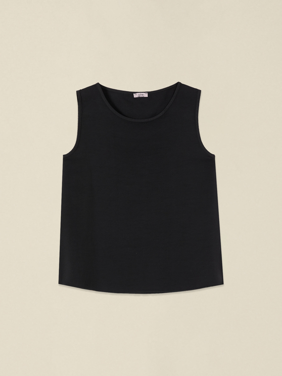 Sleeveless linen blend top