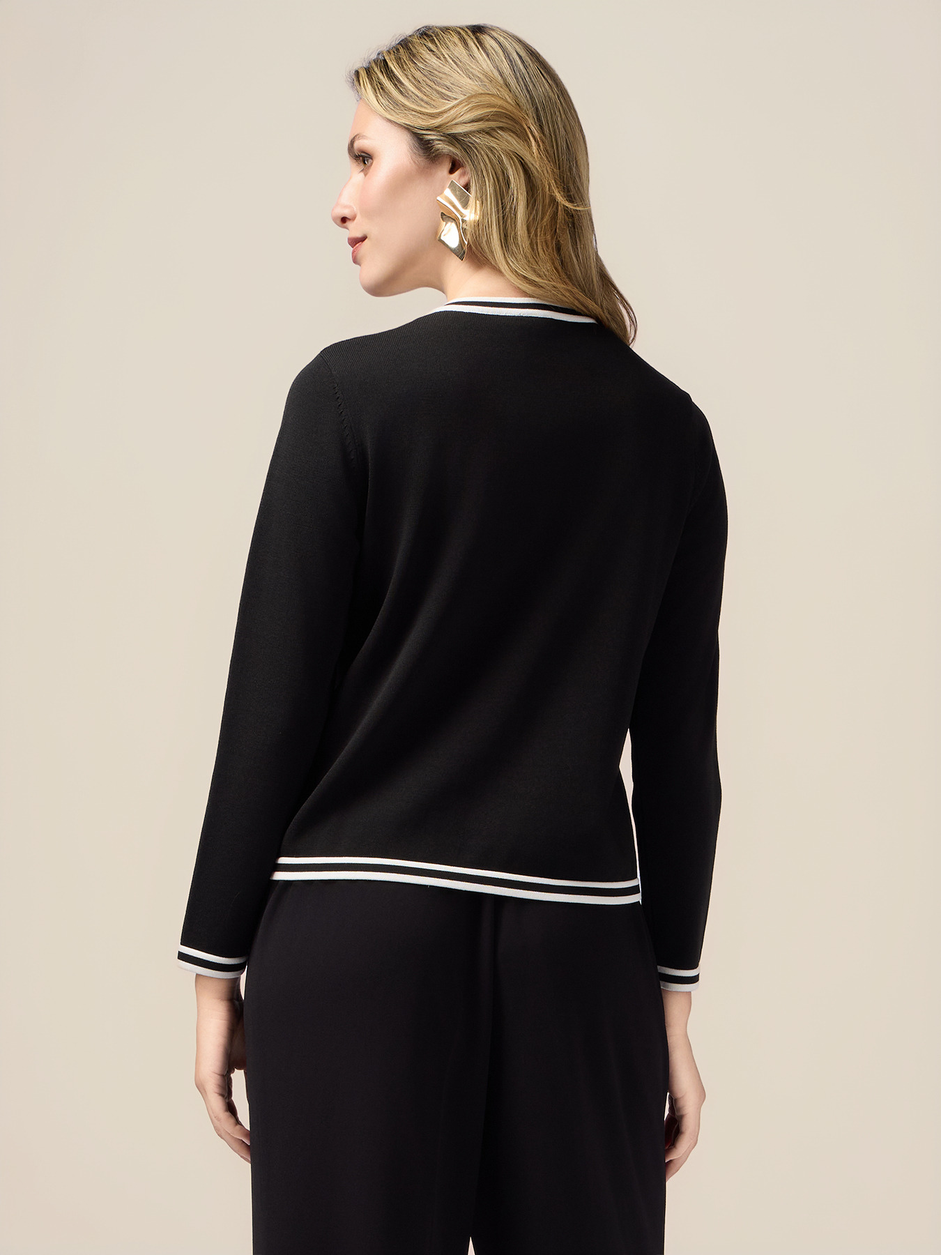 Cardigan ad effetto giacca image number 1