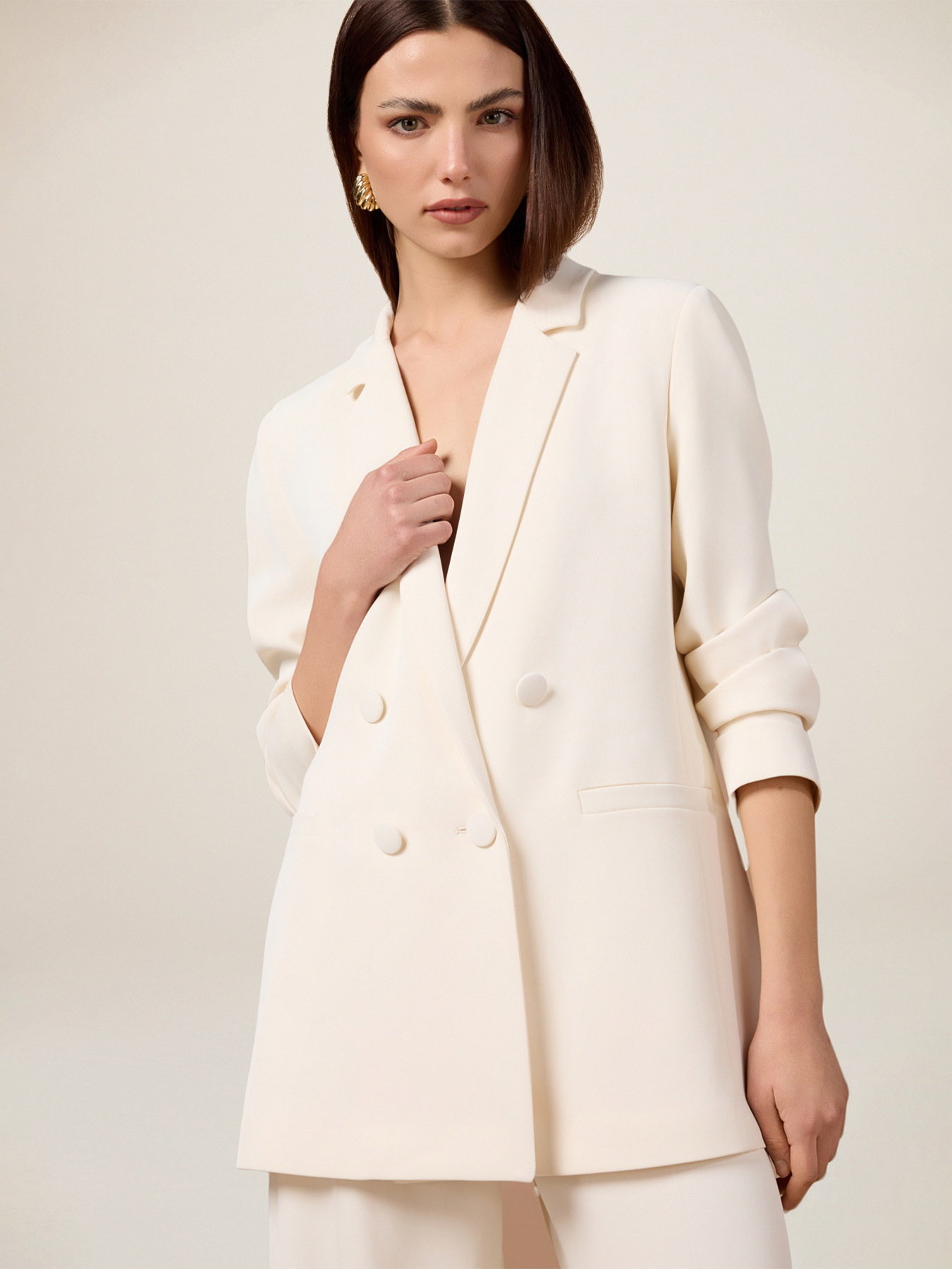 Blazer crois&eacute; en tissu cr&ecirc;pe image number 4