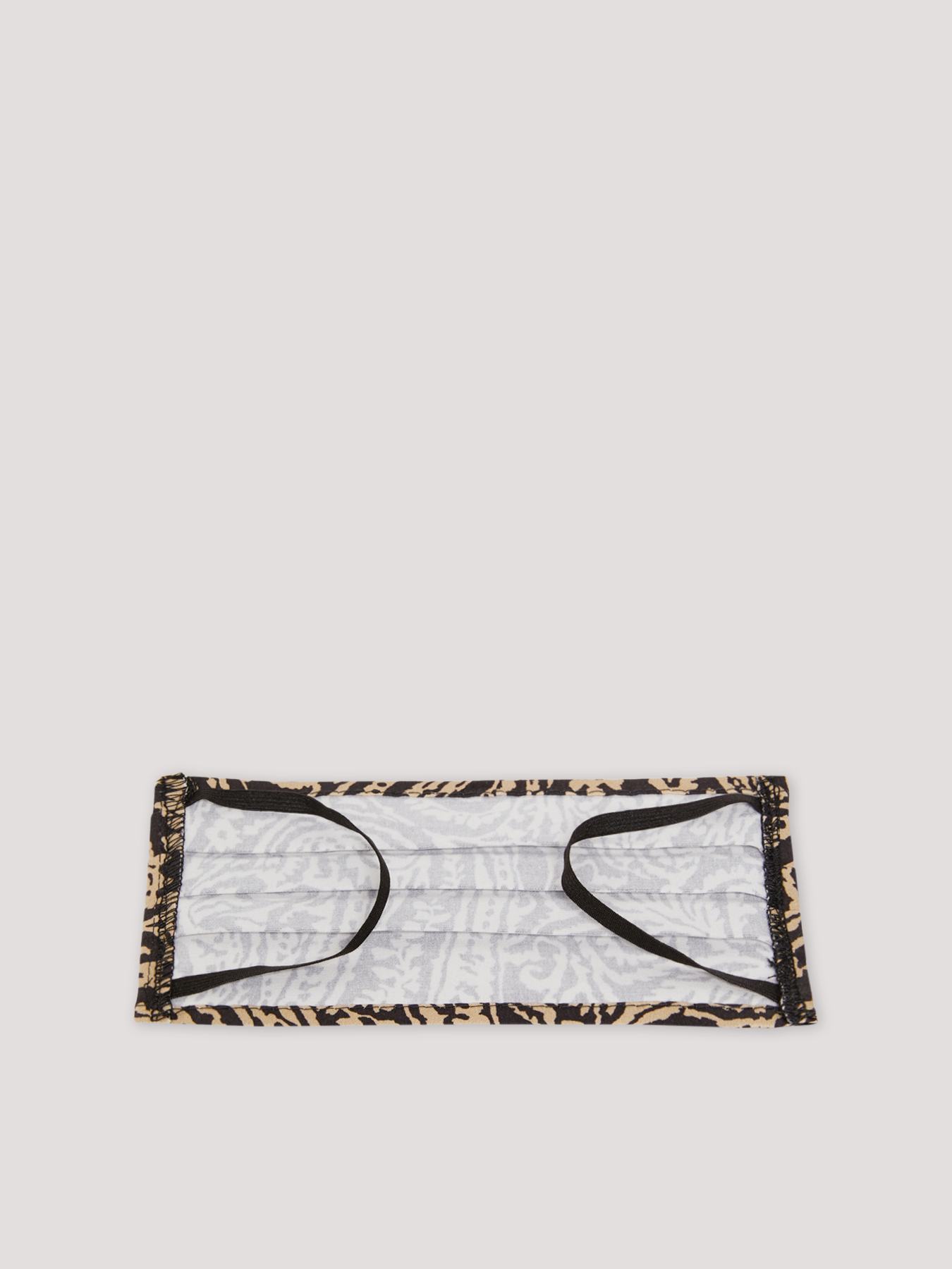 Pack of 5 reusable masks image number 2